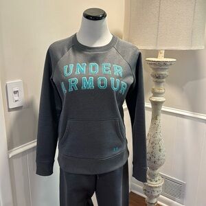 Under Armour sweatshirt